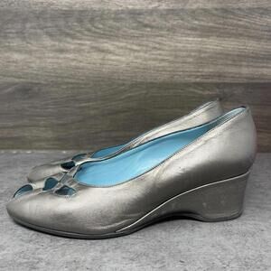 Thierry Rabotin Shoes Womens Size 7 (38) Metallic Pewter Grey Cutout Wedge Sanda